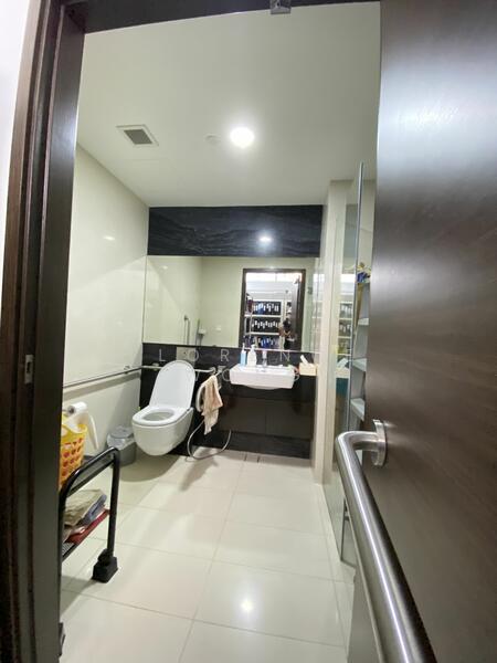 Eon Shenton, 70 Shenton Way, 1,100 sqft, Office For Sale, by Florence Wong, 24148212 - CommercialGuru.com.sg