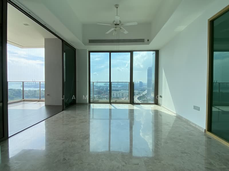 Skyline Residences, 608 Telok Blangah Road, 3 Bedrooms, 1,475 sqft, Condominium For Rent, by James Fong, 24148827 - Spacious Living & Dining - PropertyGuru.com.sg