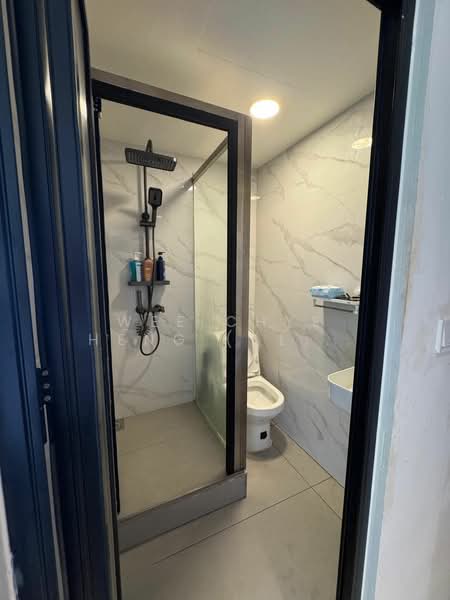 Lakeside Tower, 9H Yuan Ching Road, Room Rental, 250 sqft, Apartment For Rent, by Wee Chye Heng (Alan Wee), 24150169 - PropertyGuru.com.sg