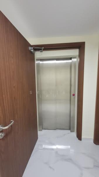 D15 Siglap Locale! Huge Almost New Semi-Detached With Lift And Pool, Tosca Street, Opera Estate, Siglap, East Coast / Marine Parade, 6 Bedrooms, 5,590 sqft, Semi-Detached House For Rent, by Sylvia Lau, 24151440 - PropertyGuru.com.sg