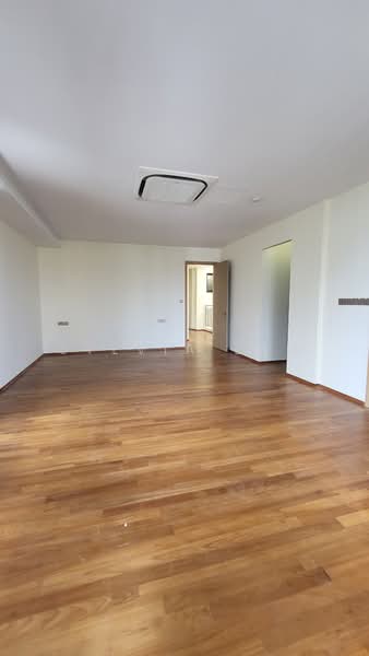D15 Siglap Locale! Huge Almost New Semi-Detached With Lift And Pool, Tosca Street, Opera Estate, Siglap, East Coast / Marine Parade, 6 Bedrooms, 5,590 sqft, Semi-Detached House For Rent, by Sylvia Lau, 24151440 - PropertyGuru.com.sg