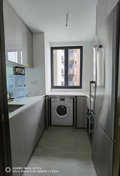 For Rent - Parc Esta