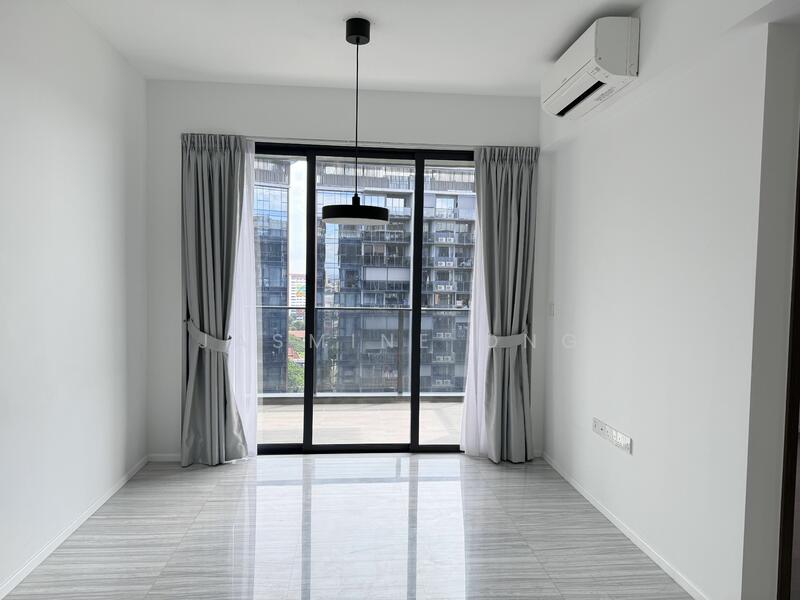 For Rent - Parc Esta