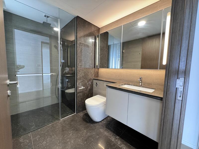 For Rent - Parc Esta