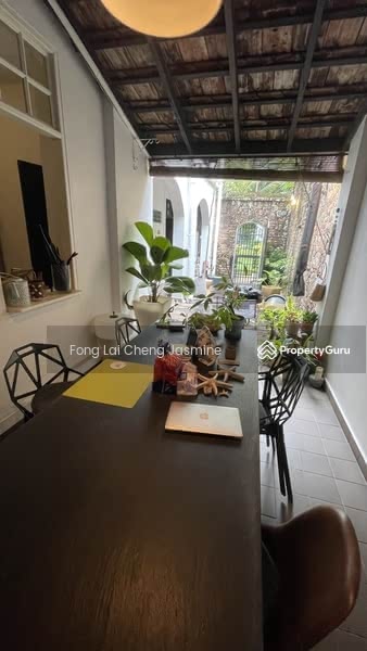 For Rent - Makepeace Road