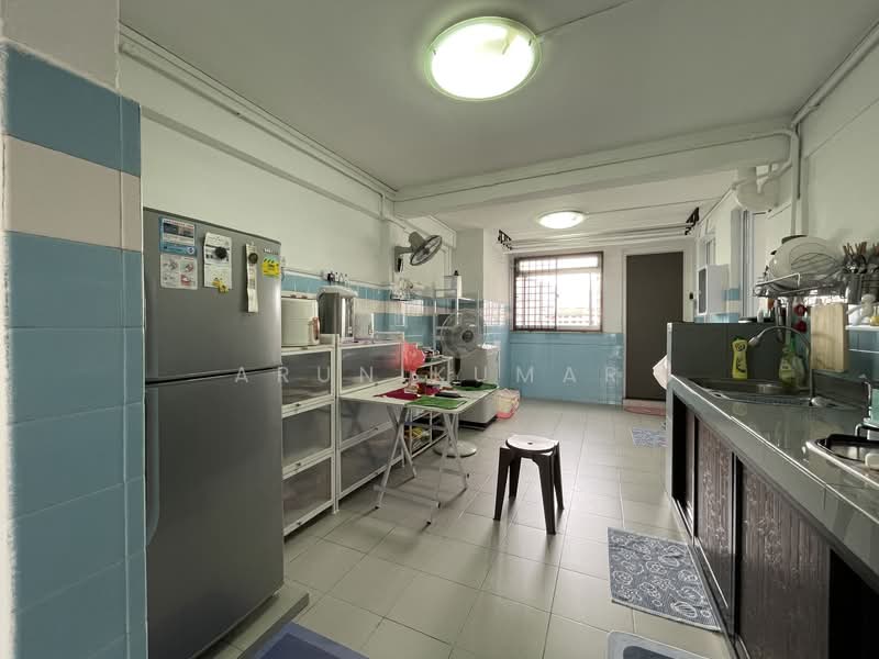 2 Lorong 7 Toa Payoh, 2 Lorong 7 Toa Payoh, Room Rental, 183 sqft, HDB Flat For Rent, by Arun Kumar, 24152652 - PropertyGuru.com.sg