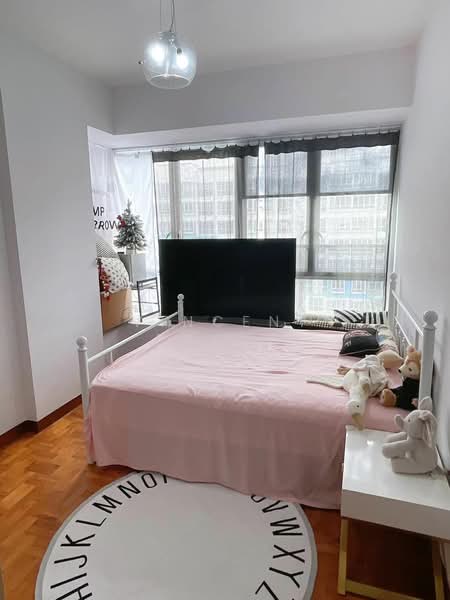 La Casa Condominium For Sale at S$ 1,350,000 | PropertyGuru Singapore