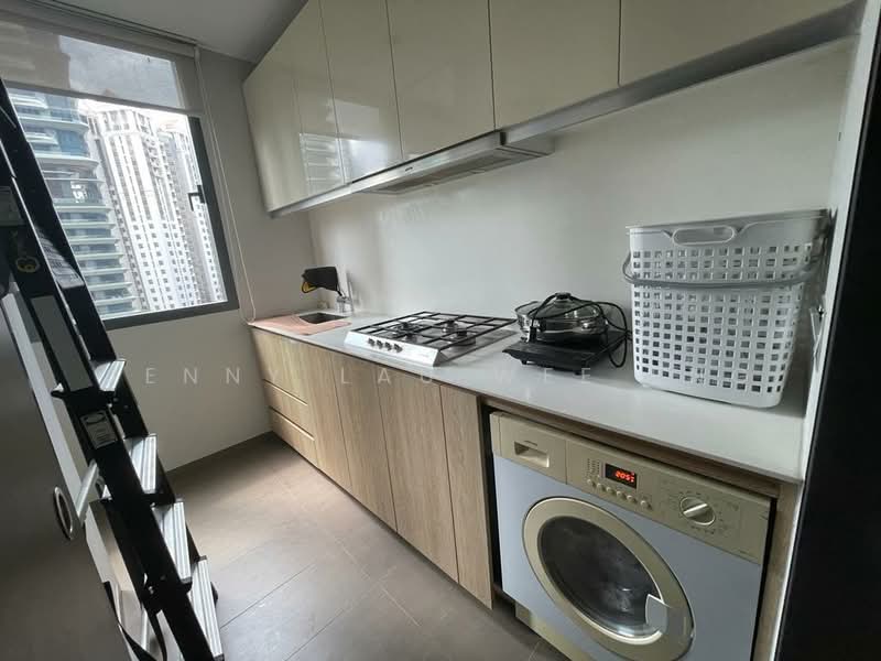 OUE Twin Peaks, 33 Leonie Hill Road, 3 Bedrooms, 1,604 sqft, Condominium For Sale, by Jenny Lau Wee Eng, 24154288 - Kitchen  - PropertyGuru.com.sg