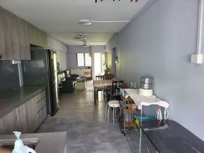 For Rent - 211 Ang Mo Kio Avenue 3