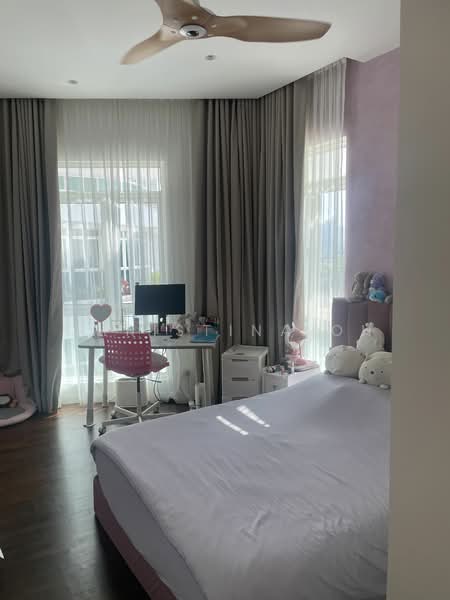 Holt Residences Condominium For Sale at S$ 4,800,000 | PropertyGuru Singapore