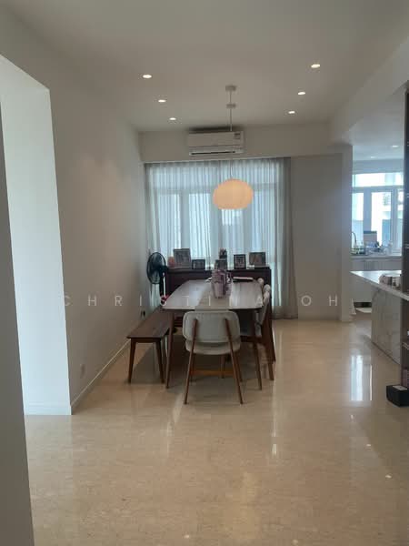 Holt Residences Condominium For Sale at S$ 4,800,000 | PropertyGuru Singapore