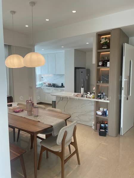 Holt Residences Condominium For Sale at S$ 4,800,000 | PropertyGuru Singapore