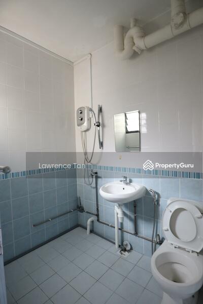 For Rent - 688 Hougang Street 61