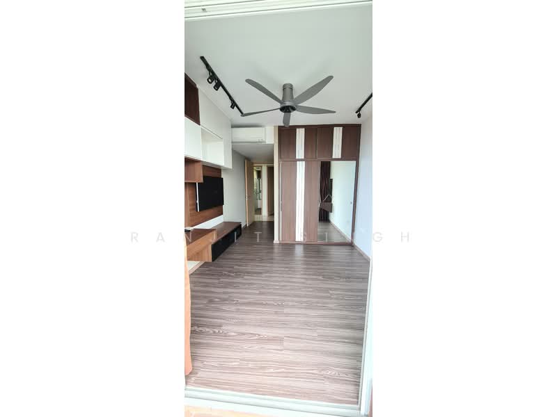 Ripple Bay, 16 Pasir Ris Link, 3 Bedrooms, 1,087 sqft, Condominium For Rent, by Ranjit Singh, 24155460 - Master bedroom - PropertyGuru.com.sg