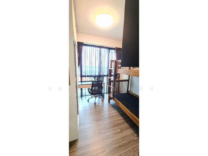 Ripple Bay, 16 Pasir Ris Link, 3 Bedrooms, 1,087 sqft, Condominium For Rent, by Ranjit Singh, 24155460 - 2nd bedroom - PropertyGuru.com.sg