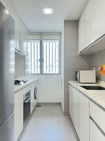 The Vermont On Cairnhill, 12B Cairnhill Rise, 2 Bedrooms, 915 sqft, Apartment For Rent, by Kelvin Lim 林德文, 24156079 - PropertyGuru.com.sg