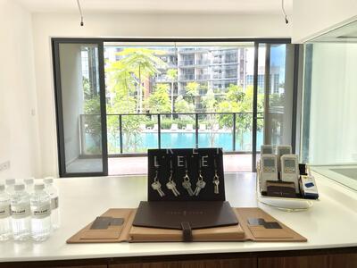 For Rent - Parc Esta