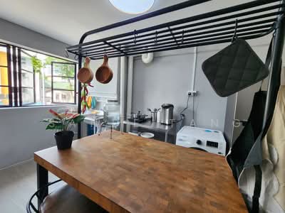 For Rent - 451 Ang Mo Kio Avenue 10