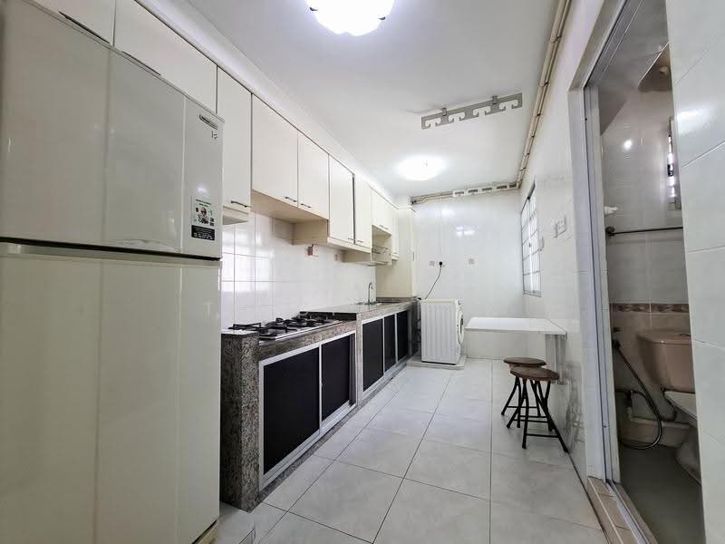 102D Punggol Field, 102D Punggol Field, Hougang / Punggol / Sengkang, 3 Bedrooms, 1,189 sqft, HDB Flat For Rent, by Tricia Tan, 24158537 - Kitchen - PropertyGuru.com.sg