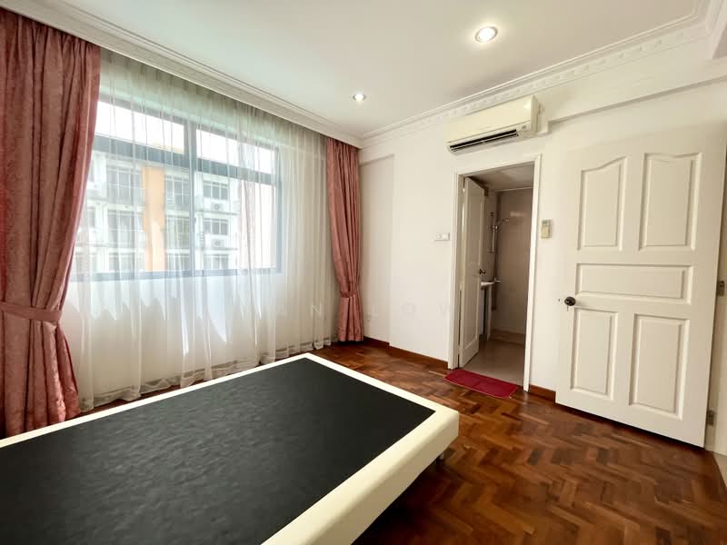 Palm Lodge, 6 Lorong 37 Geylang, Eunos / Geylang / Paya Lebar, 4 Bedrooms, 1,593 sqft, Apartment For Rent, by Ian Low, 24159881 - Junior master bedroom (ensuite) - PropertyGuru.com.sg