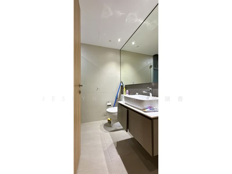 FLO Residence Condominium For Sale at S$ 1,630,000 | PropertyGuru Singapore