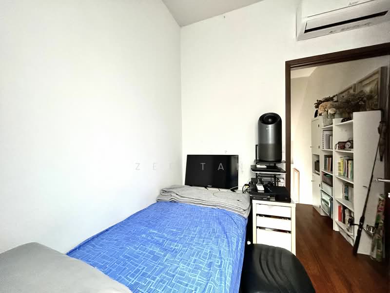 For Rent - Vibes @ East Coast