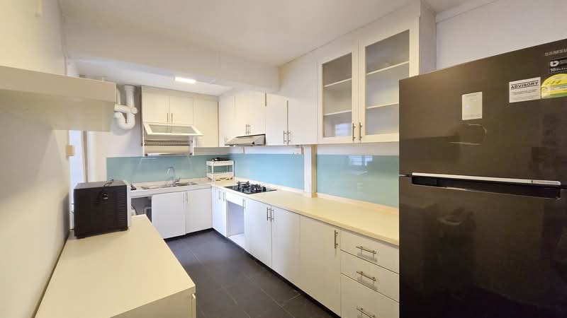 For Rent - 106 Spottiswoode Park Road