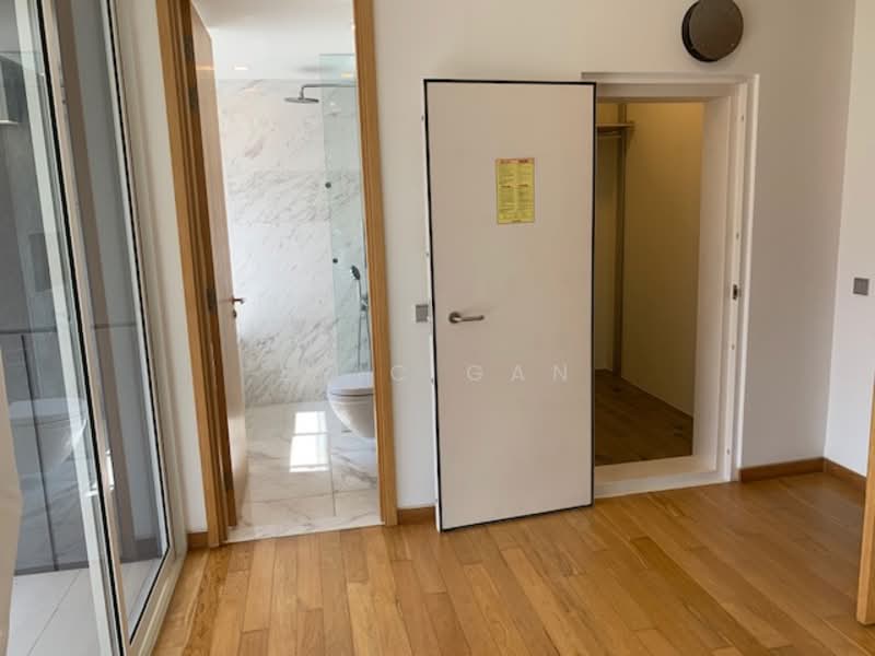 The Peak @ Cairnhill II, 61 Cairnhill Circle, 2 Bedrooms, 904 sqft, Condominium For Rent, by Eric Gan, 24164917 - PropertyGuru.com.sg