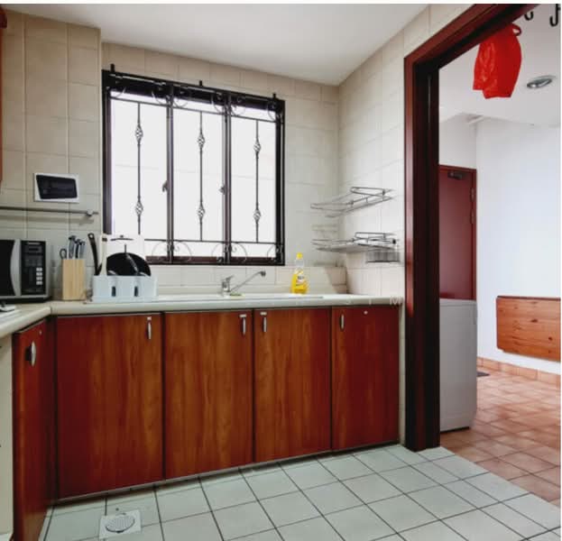 The Mayfair, 1 Jurong East Street 32, 4 Bedrooms, 120 sqft, Condominium For Rent, by KENNETH SIM, 24165331 - PropertyGuru.com.sg