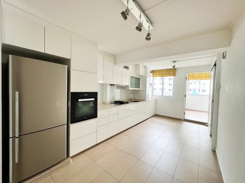 47 Marine Crescent, 47 Marine Crescent, 2 Bedrooms, 700 sqft, HDB Flat For Rent, by Gerald Leong, 24165356 - PropertyGuru.com.sg