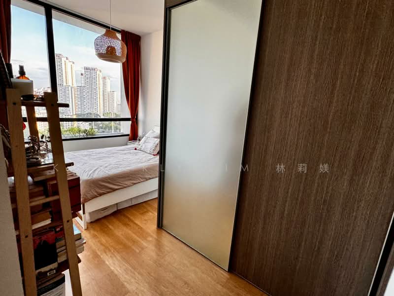 The Crest, 103 Prince Charles Crescent, 2 Bedrooms, 783 sqft, Condominium For Rent, by Kimberly Lim 林梨梅, 24167353 - PropertyGuru.com.sg