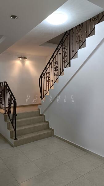 Teacher's Housing Estate, Tagore Avenue, 4 Bedrooms, 3,200 sqft, Terraced House For Rent, by Melanie Fonseka, 24169352 - PropertyGuru.com.sg