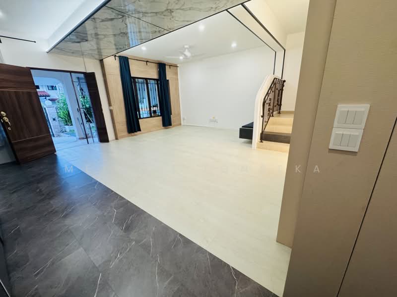 Teacher's Housing Estate, Tagore Avenue, 4 Bedrooms, 3,200 sqft, Terraced House For Rent, by Melanie Fonseka, 24169352 - PropertyGuru.com.sg