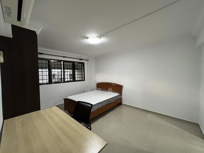212 Jurong East Street 21, 212 Jurong East Street 21, Boon Lay / Jurong / Tuas, 3 Bedrooms, 1,292 sqft, HDB Flat For Rent, by Melissa Cheng 郑芷君, 24169751 - PropertyGuru.com.sg
