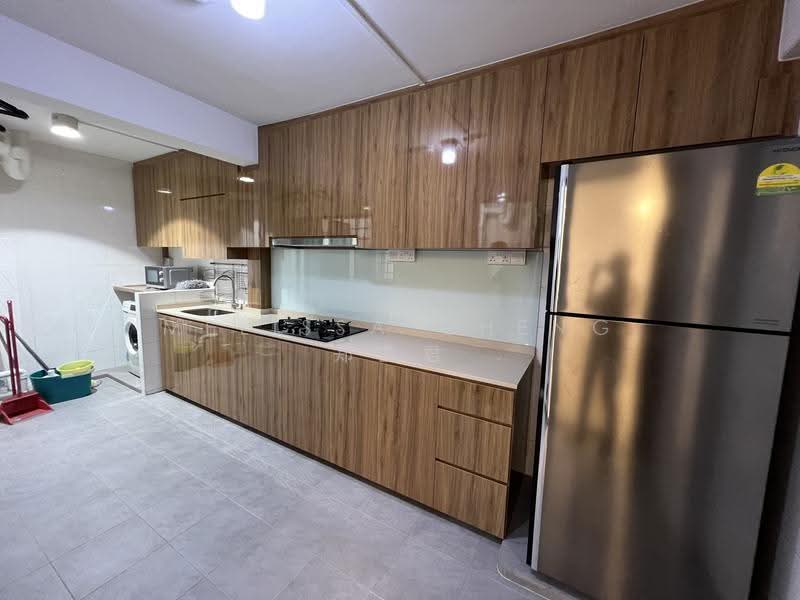 212 Jurong East Street 21, 212 Jurong East Street 21, Boon Lay / Jurong / Tuas, 3 Bedrooms, 1,292 sqft, HDB Flat For Rent, by Melissa Cheng 郑芷君, 24169751 - PropertyGuru.com.sg