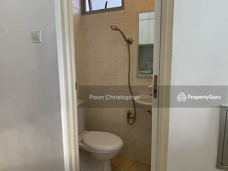 Maid Toilet