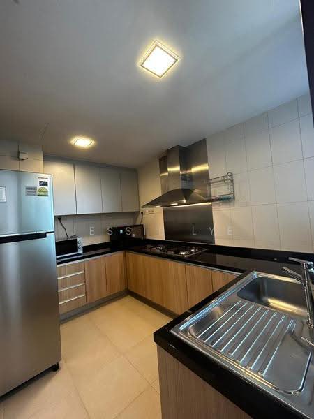 Varsity Park Condominium, 38 West Coast Road, Buona Vista / West Coast / Clementi New Town, 2 Bedrooms, 1,130 sqft, Condominium For Rent, by Jessie Lye, 24171672 - Kitchen - PropertyGuru.com.sg