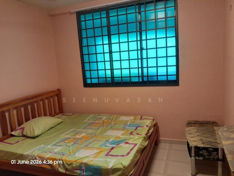 53 Lengkok Bahru, 53 Lengkok Bahru, Alexandra / Commonwealth, Room Rental, 150 sqft, HDB Flat For Rent, by Seenuvasan Balamurugan (Bala), 24171766 - Bedroom - PropertyGuru.com.sg