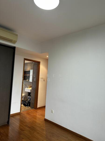 The Parc Condominium, 5 West Coast Walk, 4 Bedrooms, 1,421 sqft, Condominium For Rent, by Florence Zheng Zhen, 24173673 - Master bedroom - PropertyGuru.com.sg