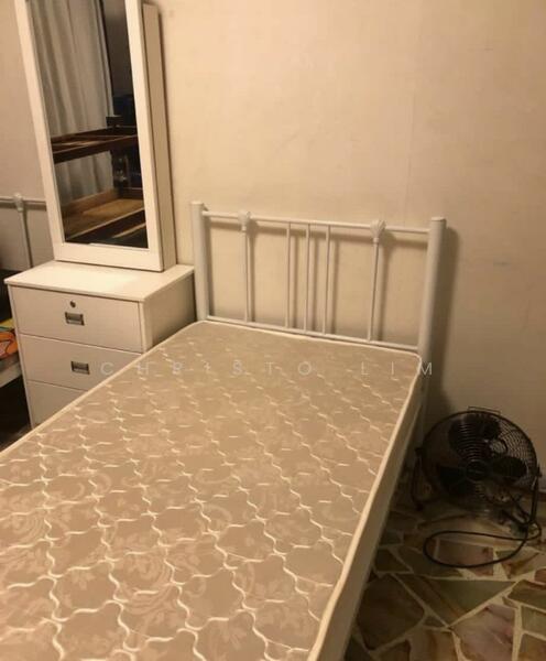 647 Jalan Tenaga, 647 Jalan Tenaga, Room Rental, 150 sqft, HDB Flat For Rent, by Christo Lim 林泳汐, 24174095 - PropertyGuru.com.sg