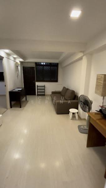 32 Holland Close, 32 Holland Close, Tanglin / Holland / Bukit Timah, 2 Bedrooms, 620 sqft, HDB Flat For Rent, by Cheu Serena, 24175058 - PropertyGuru.com.sg