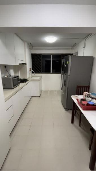 32 Holland Close, 32 Holland Close, Tanglin / Holland / Bukit Timah, 2 Bedrooms, 620 sqft, HDB Flat For Rent, by Cheu Serena, 24175058 - PropertyGuru.com.sg