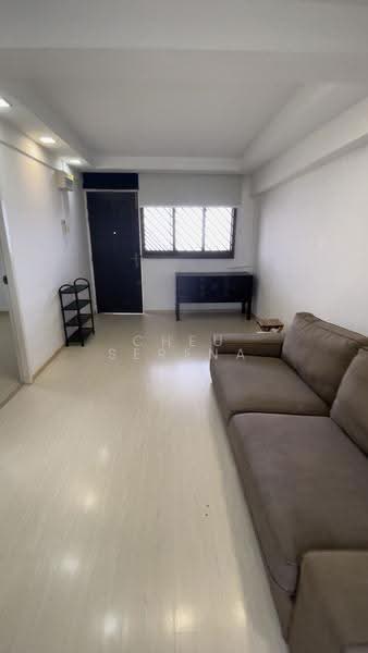 32 Holland Close, 32 Holland Close, Tanglin / Holland / Bukit Timah, 2 Bedrooms, 620 sqft, HDB Flat For Rent, by Cheu Serena, 24175058 - PropertyGuru.com.sg