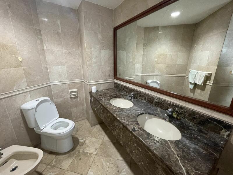 For Rent - Parc Oasis