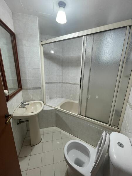 For Rent - Parc Oasis