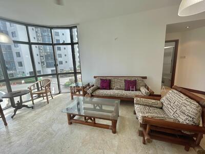 For Rent - Parc Oasis