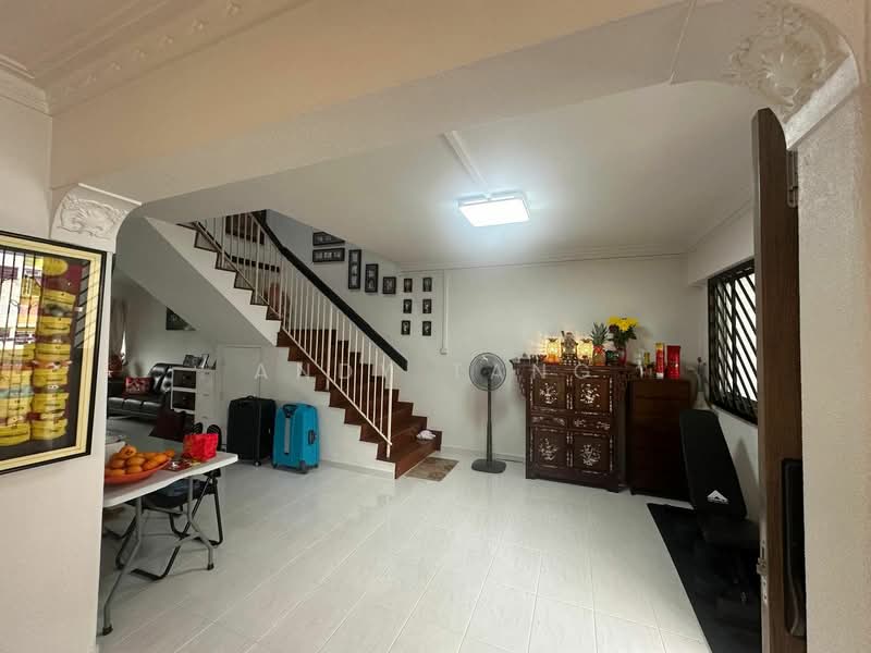 351 Yishun Avenue 11 HDB Flat For Sale at S$ 930,000 | PropertyGuru Singapore