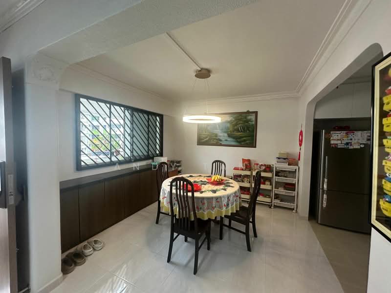 351 Yishun Avenue 11 HDB Flat For Sale at S$ 930,000 | PropertyGuru Singapore