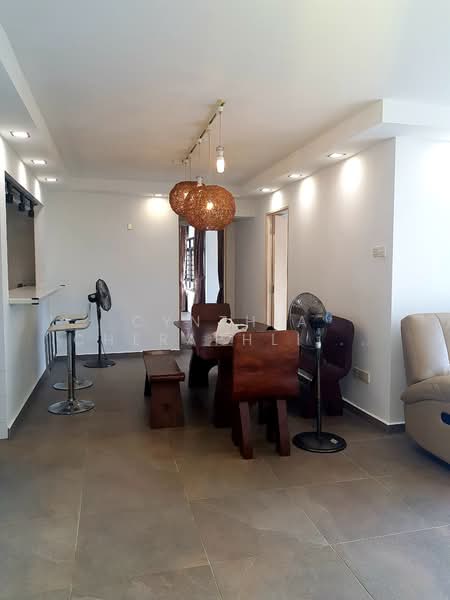 459 Clementi Avenue 3, 459 Clementi Avenue 3, 2 Bedrooms, 1,184 sqft, HDB Flat For Rent, by Cynthia Cheraphlin Lee Kwai Hoe, 24177447 - Dining Area - PropertyGuru.com.sg