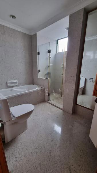 Mutiara View, 11 Jalan Mutiara, Tanglin / Holland / Bukit Timah, 3 Bedrooms, 1,301 sqft, Apartment For Rent, by Vincent Tan, 24177851 - PropertyGuru.com.sg